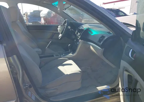 2008 Subaru Legacy 2.5I from USA, damaged, VIN 4S3BL616987226904